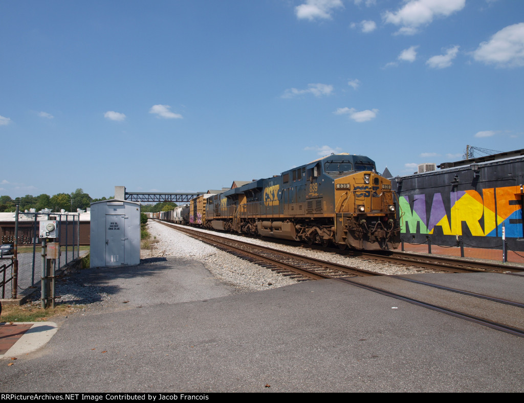 CSX 839